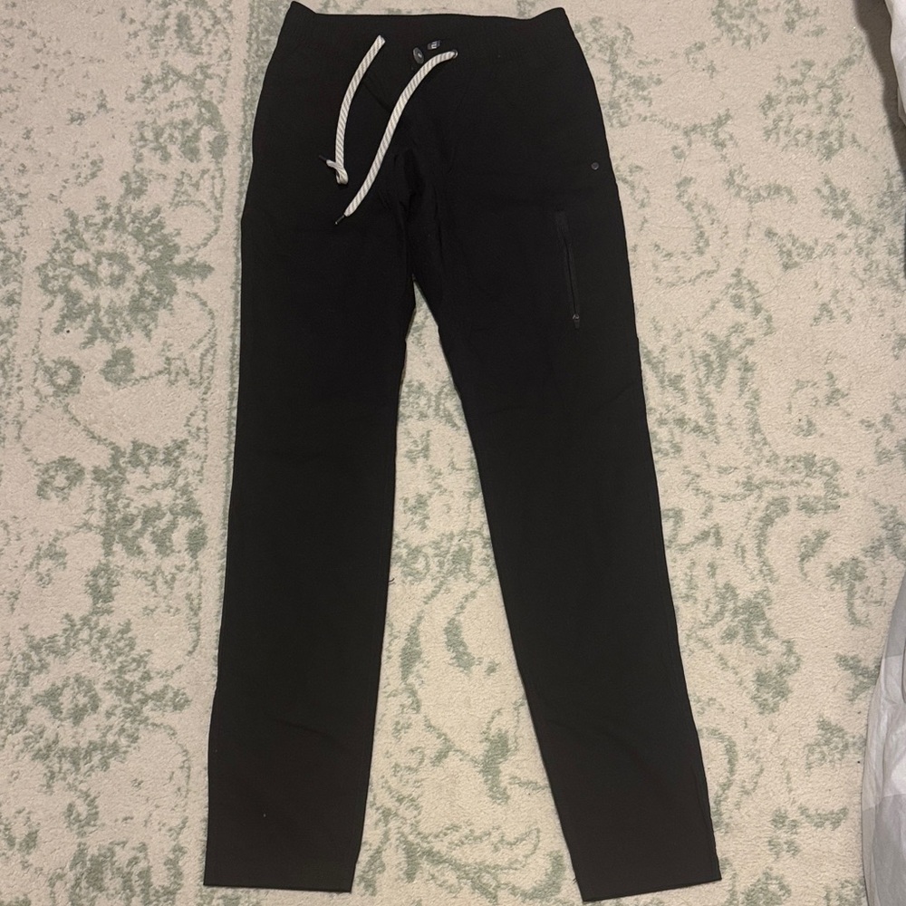 Vuori Black Organic Cotton Joggers